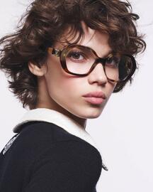 Catalogue Chanel page 2