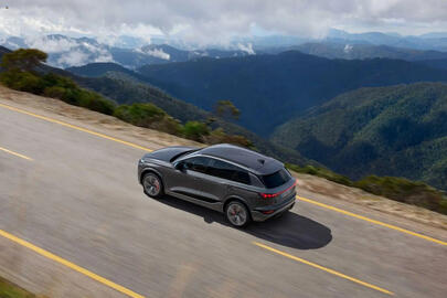 Audi Prospekt Seite 143