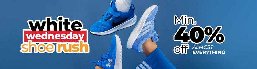 Centrepoint catalogue week 44 Page 1