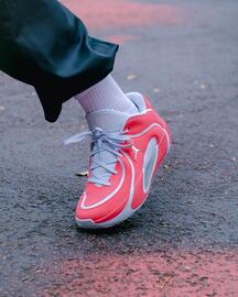 Foot Locker gazetka Strona 13