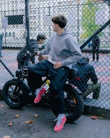 Foot Locker gazetka Strona 9