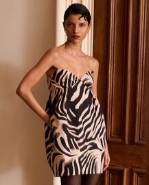 Catálogo BCBGMAXAZRIA semana 45 Página 2