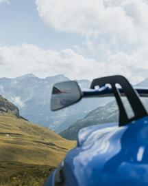 Porsche catalogue week 45 Page 3