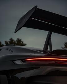 Porsche catalogue week 45 Page 3