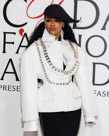 Magazine SWAROVSKI Pagină 1