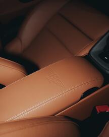 Porsche catalogue week 45 Page 4