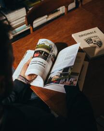 Porsche catalogue Page 4