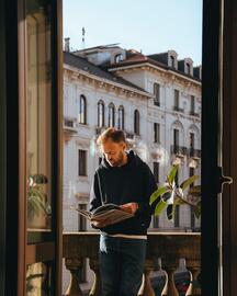 Porsche catalogue Page 5