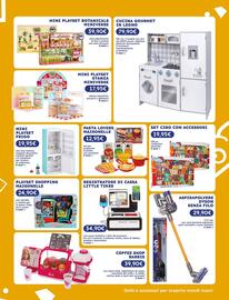 Volantino Regina Pagina 17