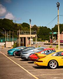 Porsche catalogue Page 5