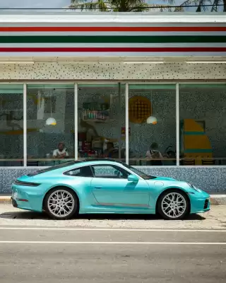 Porsche catalogue (valid until 12-11)