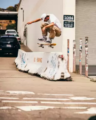 Catálogo DC Shoes (válido hasta 20-11)