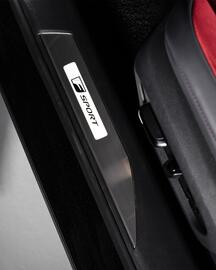 Lexus catalogue Page 4