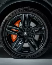 Lexus catalogue Page 1