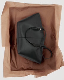 Catálogo Mango Página 2