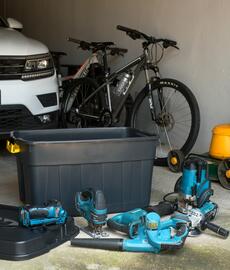 Crazy Plastics catalogue week 48 Page 2