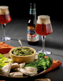 Mitra magazine Pagina 6