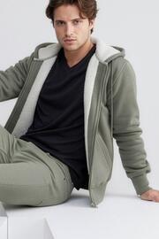 Catálogo Price Shoes Página 12