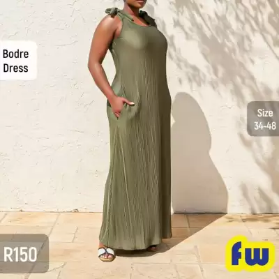 Fashion World catalogue (valid until 3-12)