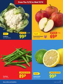 Lidl leaflet week 50 Page 3