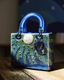 Folleto Dior Página 2