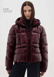 Volantino OVS Pagina 4