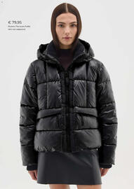 Volantino OVS Pagina 6