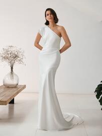 Catálogo Pronovias Página 4