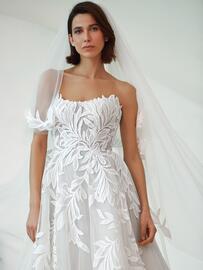 Catálogo Pronovias Página 4