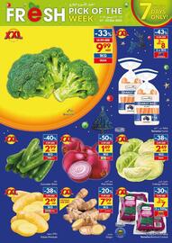 Viva leaflet week 51 Page 3