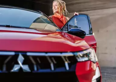 Mitsubishi catalogue Page 7