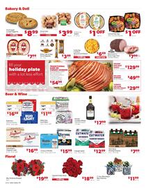 Family Fresh Market weekly ad week 52 Page 7