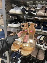 TK Maxx gazetka tydzień 1 Strona 2