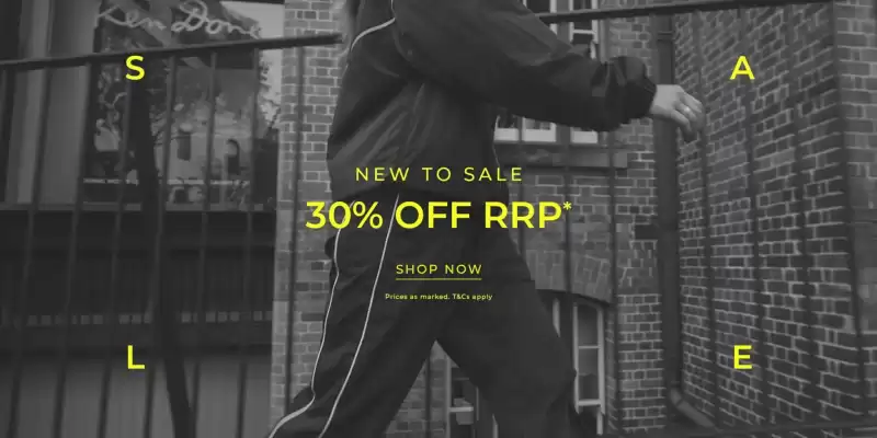 Lorna Jane catalogue (valid until 7-01)