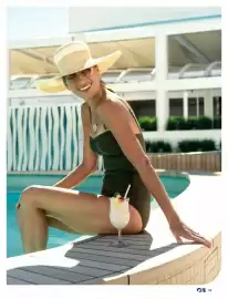 Flight Centre brochure Page 21