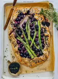 Spinneys catalogue Page 84