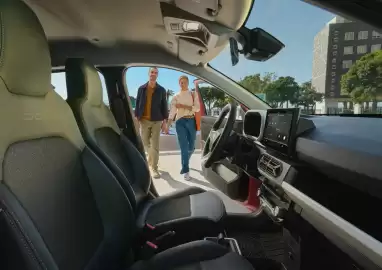 Dacia folder Pagina 4