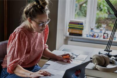 Bog & idé tilbudsavis Side 3