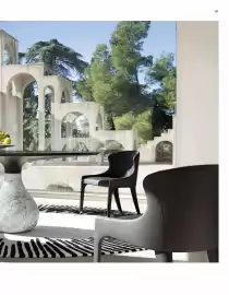 Catalogue Roche Bobois page 153