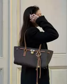 Michael Kors leták Strana 1