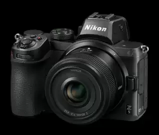 Catálogo Nikon Página 2