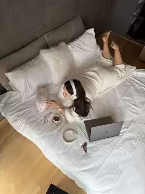 Bijou Brigitte akciós újság (érvényes eddig: 5-02)