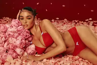 Victoria's Secret flyer Page 19