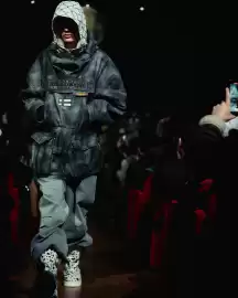 Folleto Napapijri Página 1