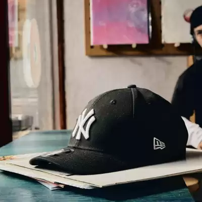 Catalog VANS (valid până la 4-02)