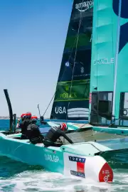 Catálogo Tommy Hilfiger Página 3