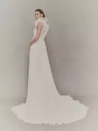 Catálogo Pronovias Página 5