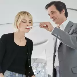 Folleto Chanel Página 2