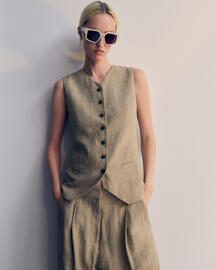 Catálogo Adolfo Domínguez semana 4 Página 2