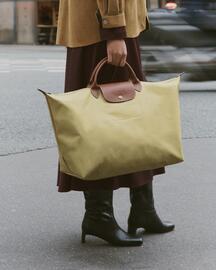 Folleto Longchamp Página 2